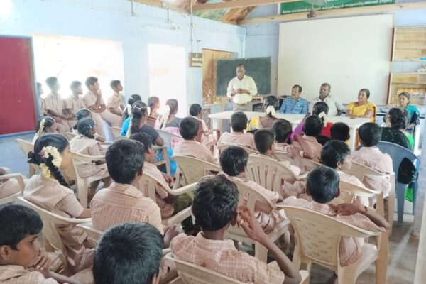 “Young leaders participating in learning and action initiatives under the Future Earth Young Leaders Programme.”- Future Earth- Sweden
